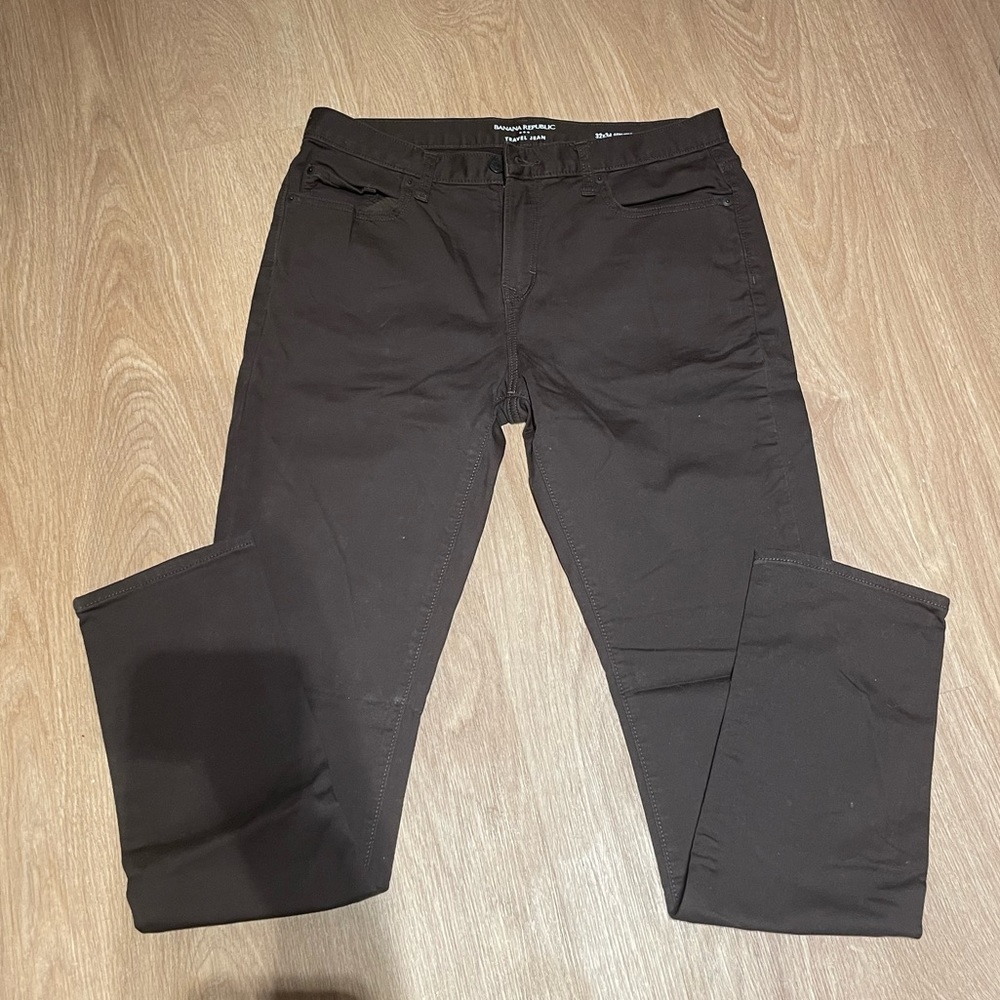 Men’s Banana Republic Traveler Pant - 32x34 - Like New